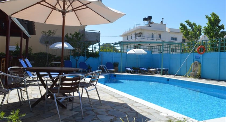 Park Hotel - Heraklion, Piscina