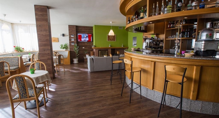 Hotel Montana - Fai della Paganella