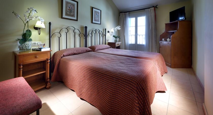 Hotel Tribuna - Malaga, Camere