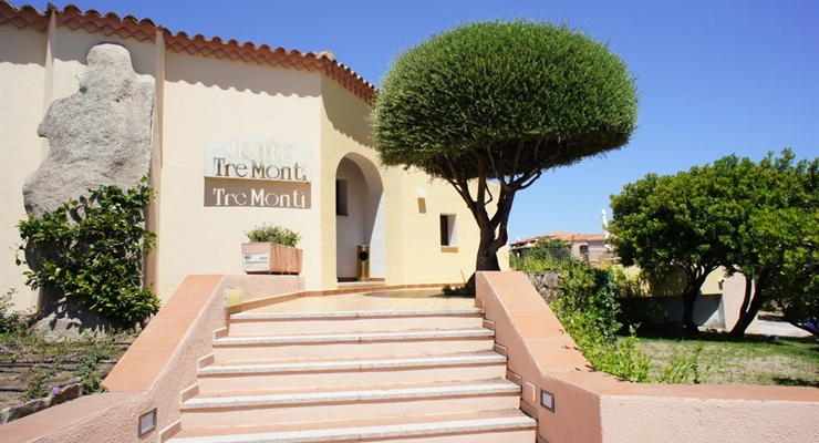 Hotel Tre Monti - Baja Sardinia