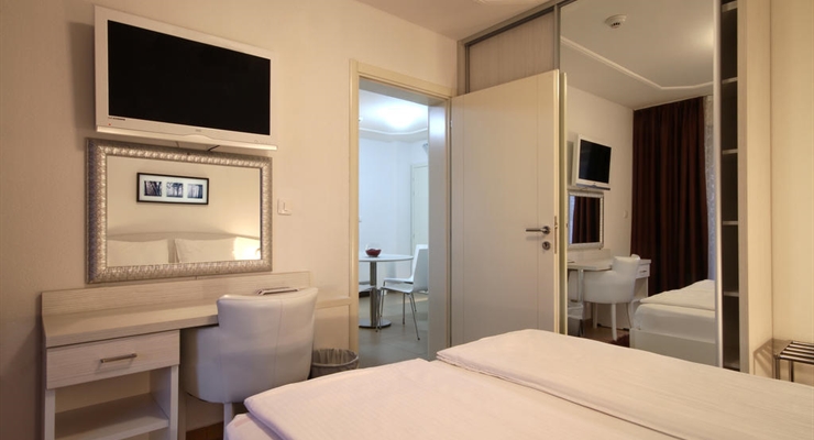 Hotel Aruba - Budua