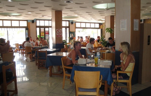 The Red Hotel - Ibiza, Ristorante