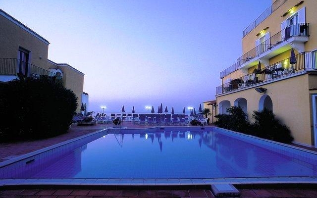 Hotel Parco Aurora - Ischia, Piscina di sera