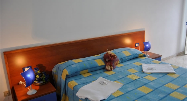 Hotel Sea Breeze - Scalea, Camere