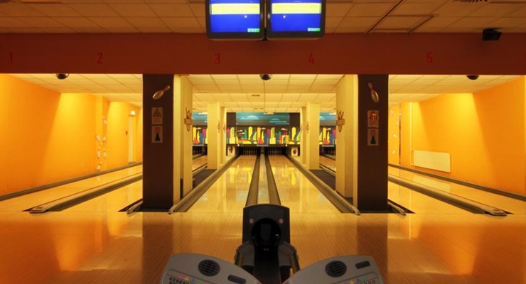 Comfort Hotel Lichtenberg - Berlino, Bowling