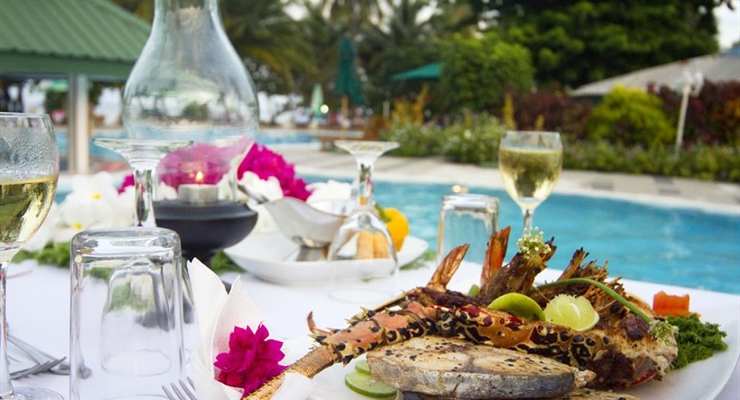 Equator Village - Maldive, Buffet