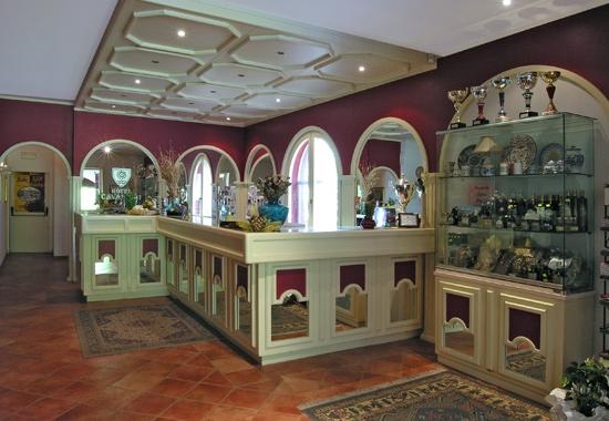 Hotel Cavalieri - Passignano sul Trasimeno, Reception