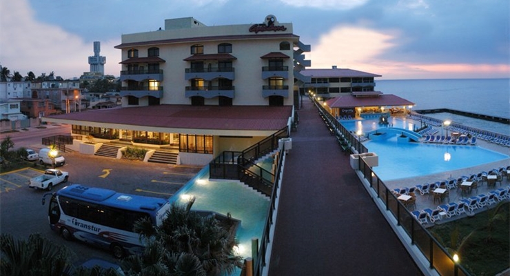 Hotel Copacabana - L'Avana, Piscina