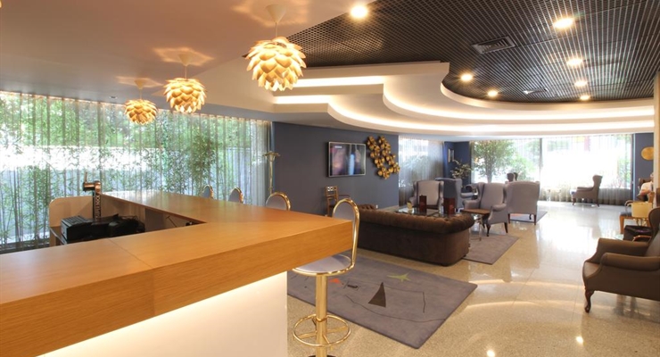 Hotel 3K Barcellona - Lisbona