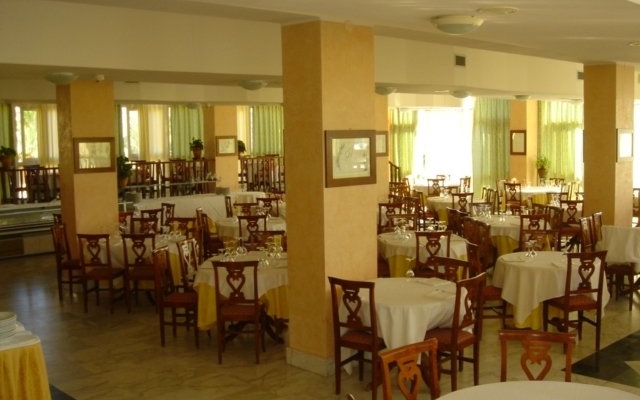 Club Hotel Malaspina - Bosa Marina, Ristorante