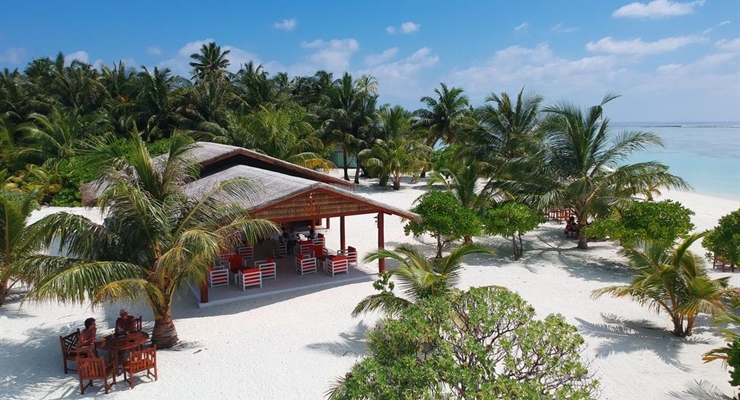 Holiday Island Resort - Maldive