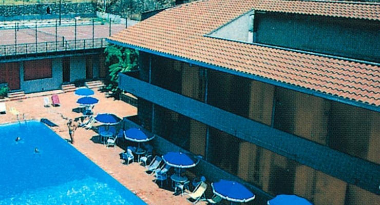 Hotel Malavoglia Inn - Acitrezza, Piscina