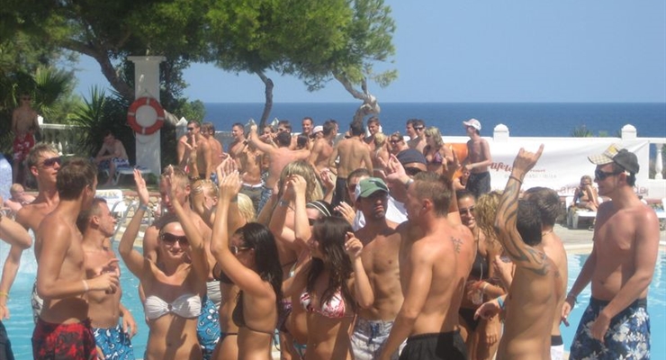 Hotel Club Punta Arabi - Ibiza, Feste in piscina