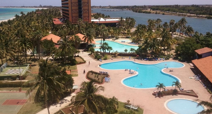 Gran Caribe Puntarena playa Caleta