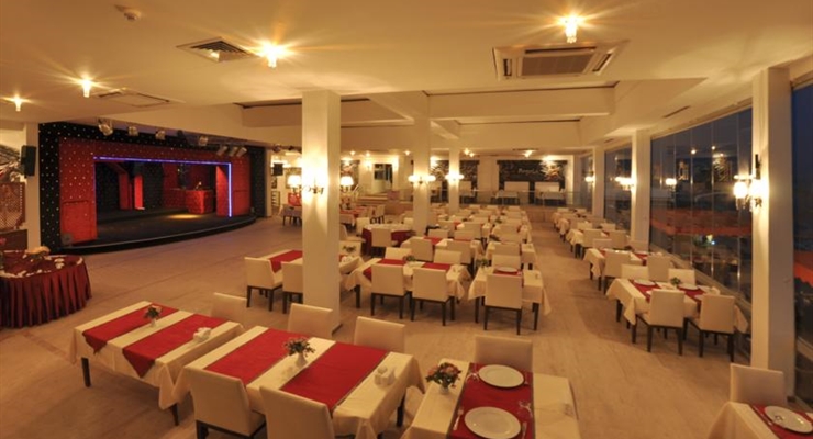 Ronax Hotel - Kumbargaz, Ristorante