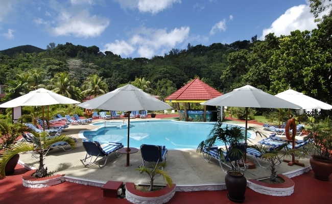 Hotel Berjaya Praslin - Seychelles, Piscina