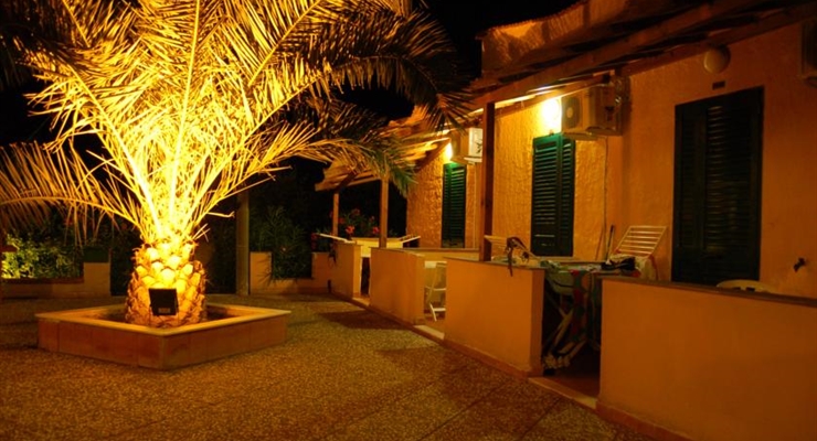 Villaggio Elisena - Vieste, Esterno camere