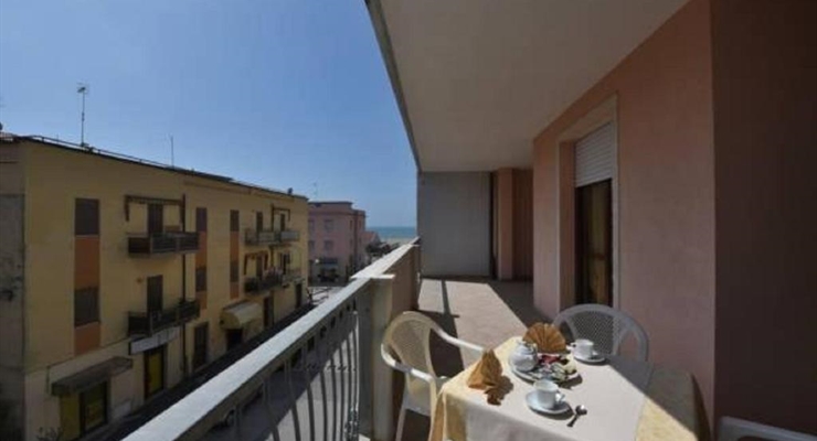 Lola Piccolo Hotel - Marina di Grosseto