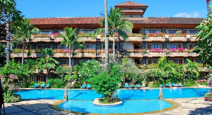 Hotel Sari Segara - Bali, Piscina