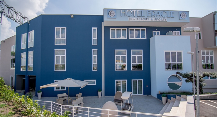 Hotel Eracle - Volla, Struttura