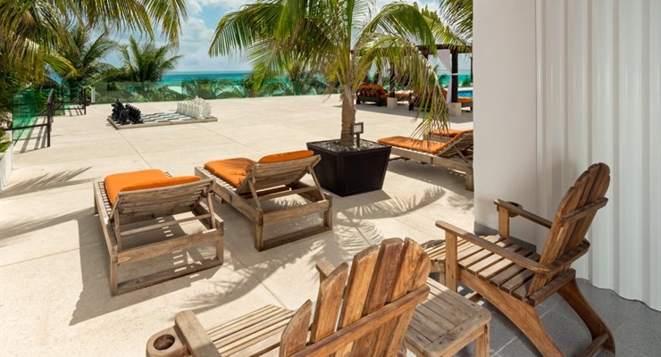 Flamingo Cancun Resort