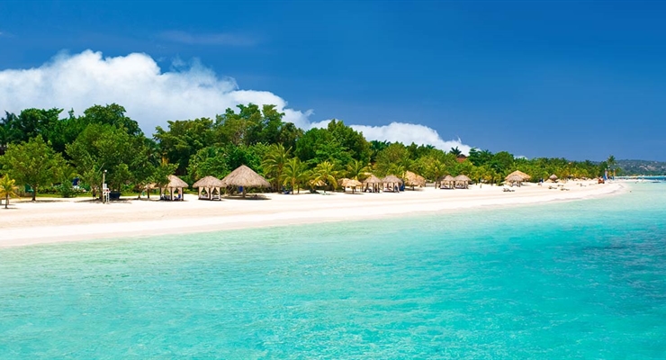 Seven Miles Beach - Grand Cayman