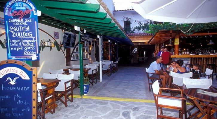 Caravos Skíathos