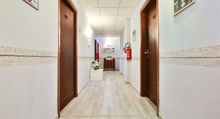 Nuovo Hotel Trinità dei Monti - Roma