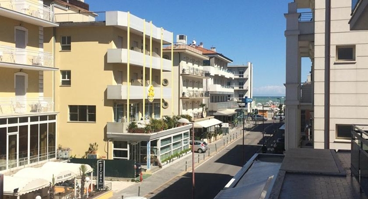 Hotel ABC - Rimini, Vista Hotel