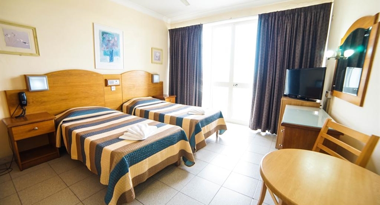 Coral Hotel - St. Paul's Bay