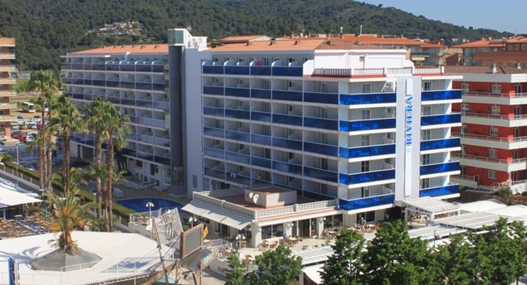 Hotel Riviera - Santa Susanna, Struttura