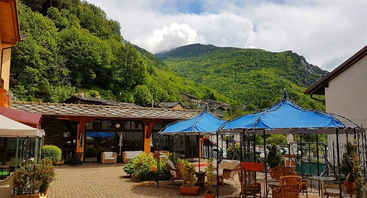 Hotel Lion - Roure