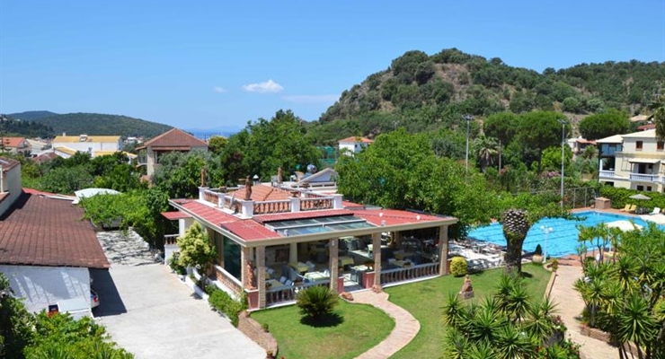 Hotel Sivota - Grecia, Sfondo struttura
