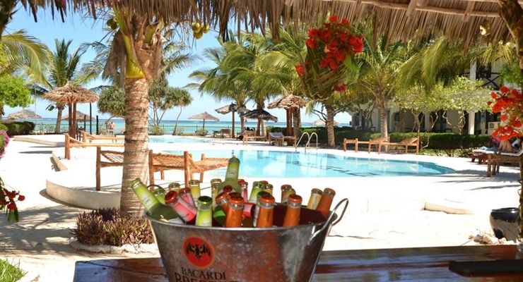 La Madrugada Beach Hotel & Resort