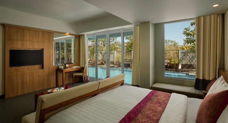 Paragon Hotel Seminyak - Bali