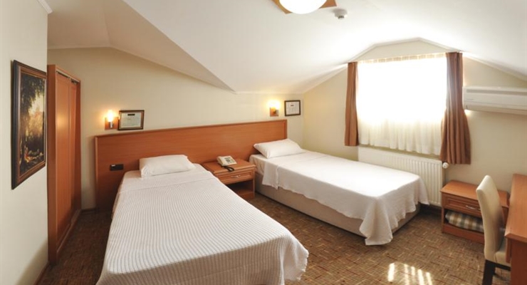 Ronax Hotel - Kumbargaz, Camere