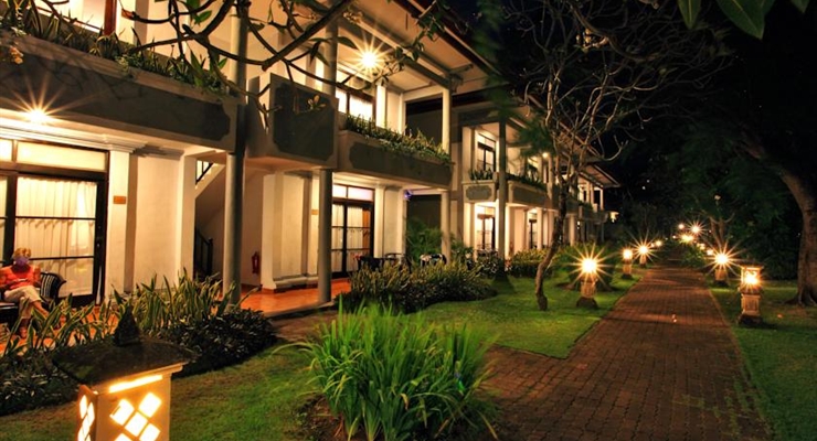 Puri Saron Seminyak - Bali, Giardino