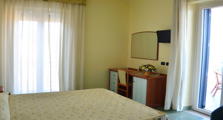 Hotel La Scogliera - Marina di Camerota, Camere