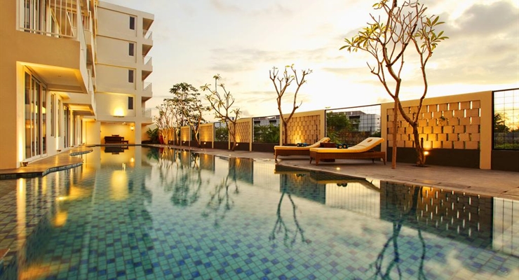 Paragon Hotel Seminyak - Bali
