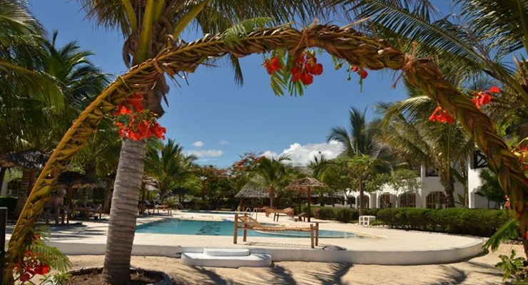 La Madrugada Beach Hotel & Resort