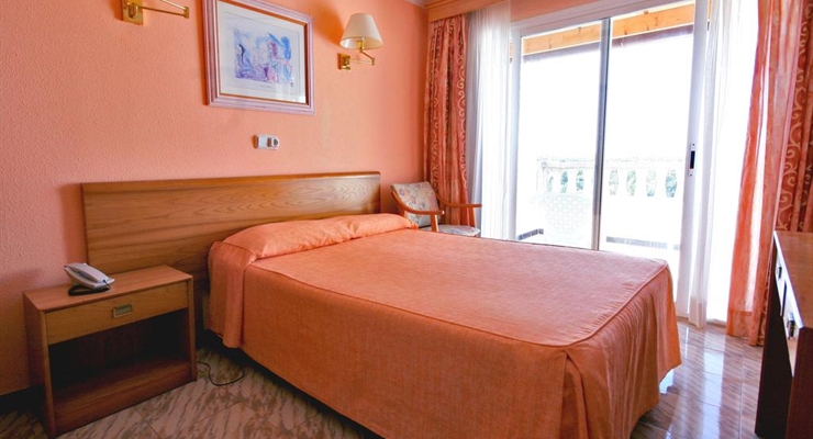 Hotel Manaus - El Arenal