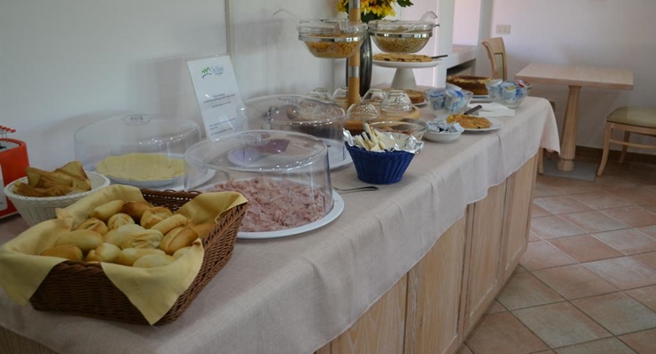 Hotel Tre Monti - Baja Sardinia