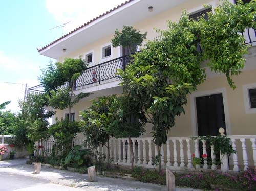 Kladis Studio - Laganas