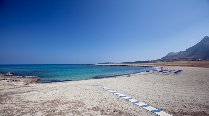 Spiaggia Makari