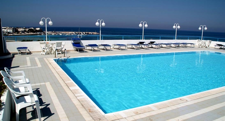 Eden Beach Club - Torre Canne, Piscina