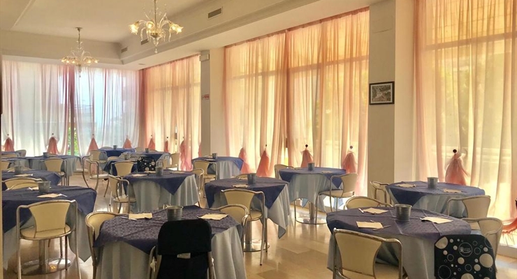 Hotel Essen - Torre Pedrera 