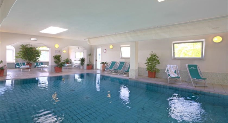 Hotel Terme Villa Teresa - Ischia, Piscina interna