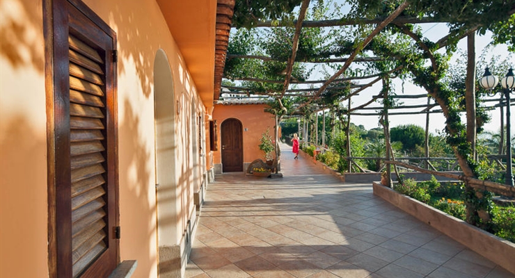 Hotel Il Girasole - Capri, Esterno camere