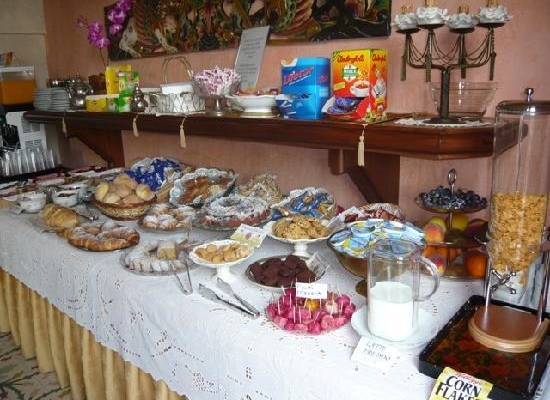 Villaggio Elisena - Vieste, Colazione a buffet